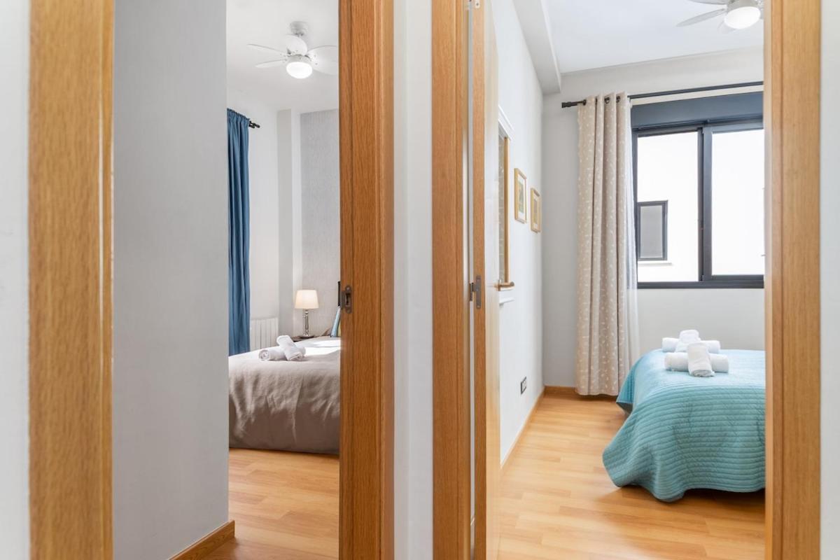 -Malagasunapts- Modern Citycentre Pool&Parking Εξωτερικό φωτογραφία