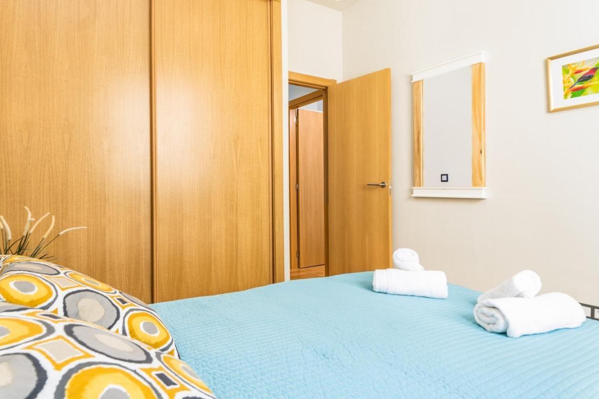 -Malagasunapts- Modern Citycentre Pool&Parking Εξωτερικό φωτογραφία